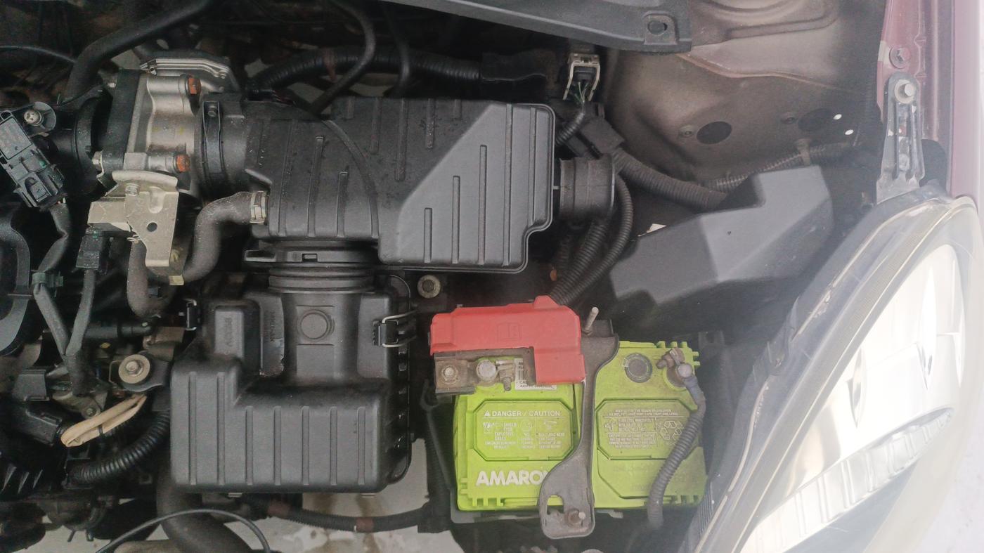 2014 Honda Amaze 1.2L I-VTEC VX, Petrol, Manual, 1,22,664 km, Engine View - Left