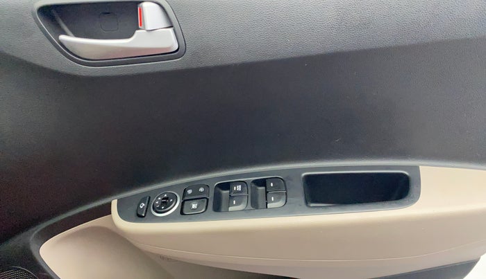 2016 Hyundai Xcent S 1.2, Petrol, Manual, 10,892 km, Driver Side Door Panels Control