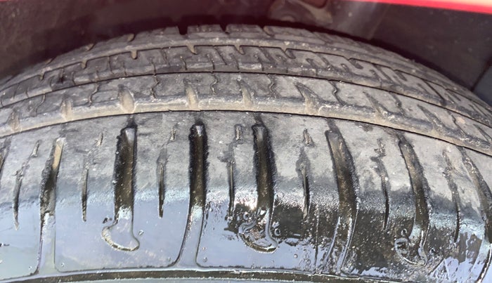 2016 Hyundai Xcent S 1.2, Petrol, Manual, 10,892 km, Right Front Tyre Tread