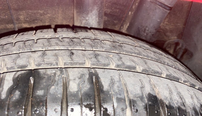 2016 Hyundai Xcent S 1.2, Petrol, Manual, 10,892 km, Left Rear Tyre Tread