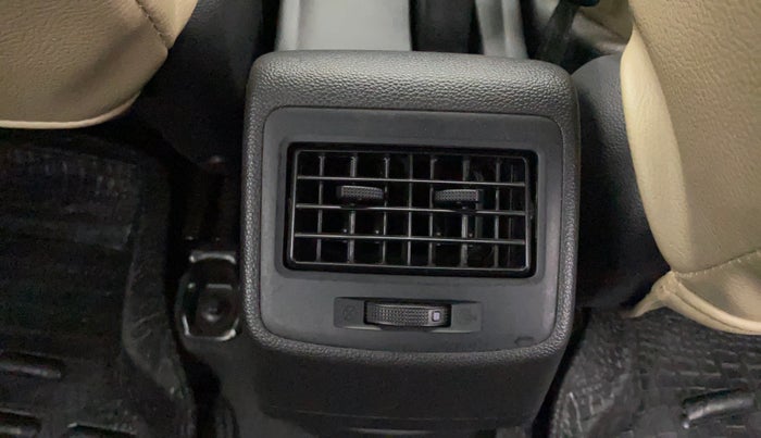 2016 Hyundai Xcent S 1.2, Petrol, Manual, 10,892 km, Rear AC Vents