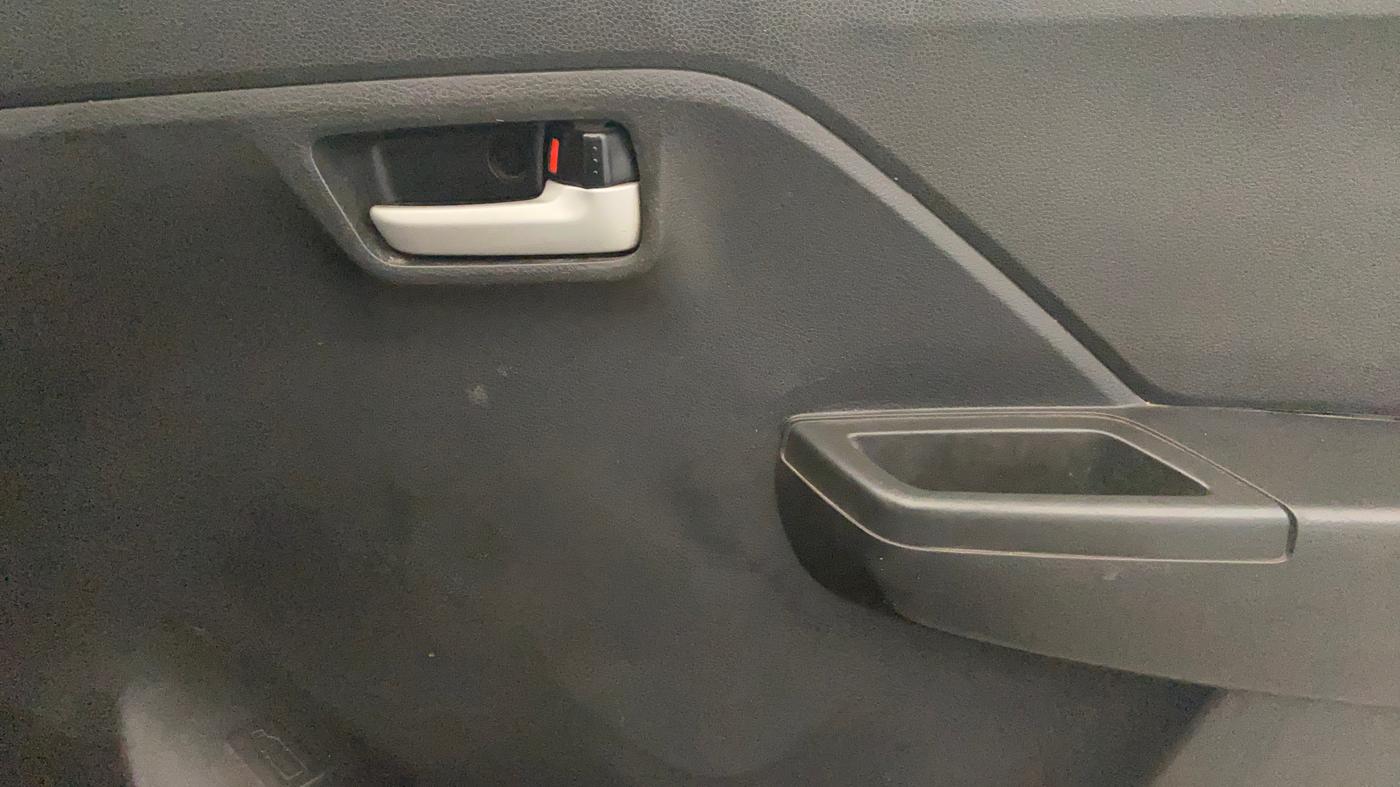 2024 Maruti Alto K10 VXI PLUS, Petrol, Manual, 63,071 km, Driver Side Door Panels Control
