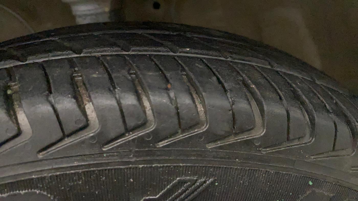 2024 Maruti Alto K10 VXI PLUS, Petrol, Manual, 63,071 km, Left Front Tyre Tread