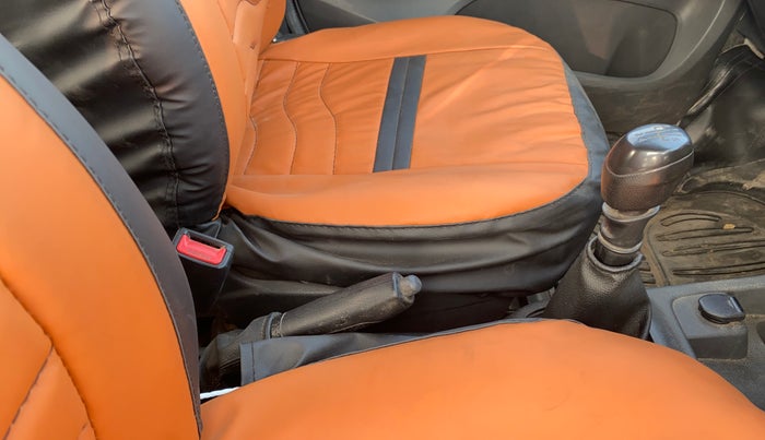 2016 Renault Kwid RXT 0.8, Petrol, Manual, 85,166 km, Gear Lever