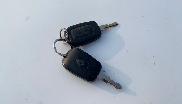 2016 Renault Kwid RXT 0.8, Petrol, Manual, 85,166 km, Key Close Up