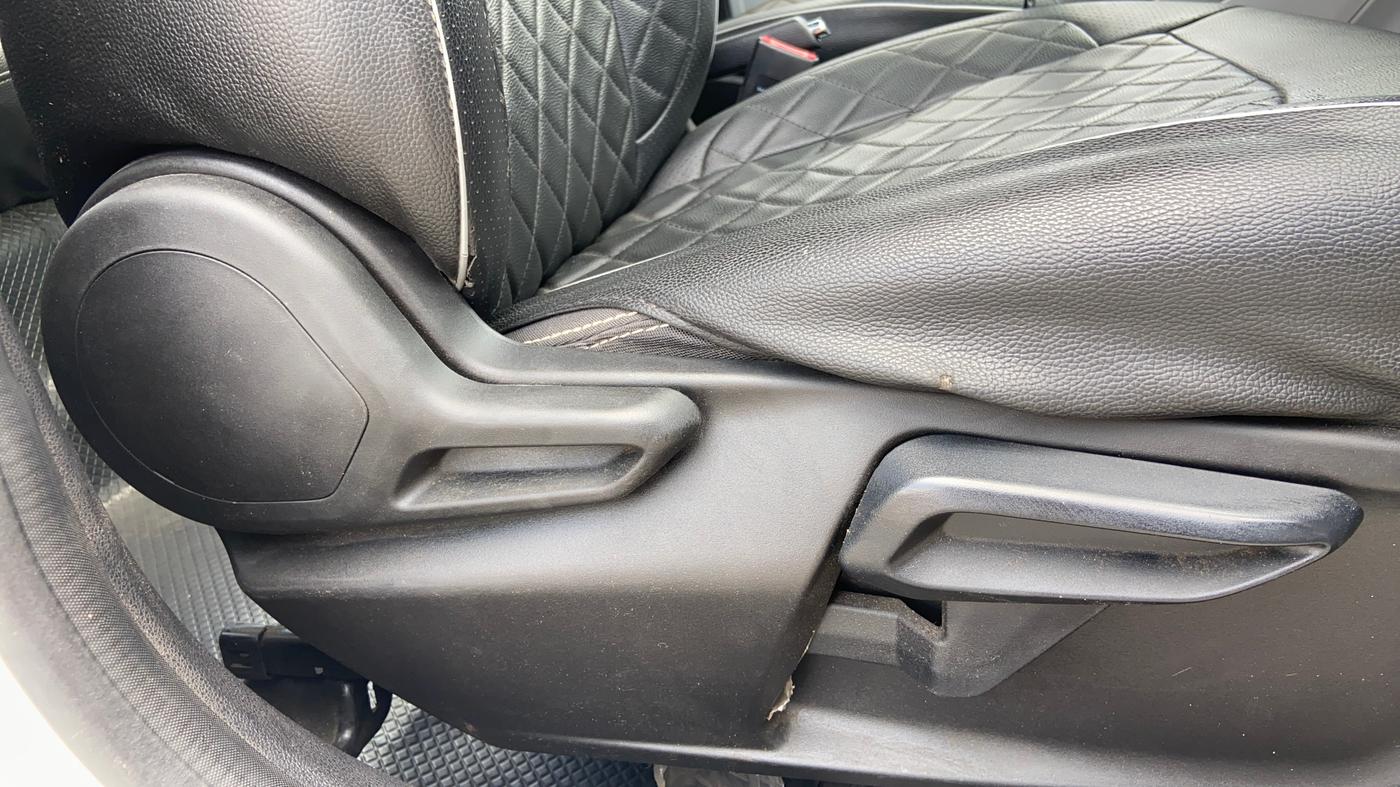 2021 Tata Tiago XZA PLUS PETROL, Petrol, Automatic, 68,111 km, Driver Side Adjustment Panel