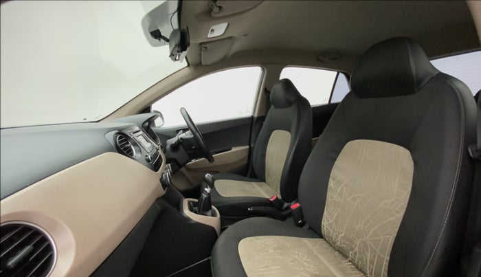 2014 Hyundai Grand i10 ASTA 1.2 KAPPA VTVT, Petrol, Manual, 1,18,219 km, Right Side Front Door Cabin