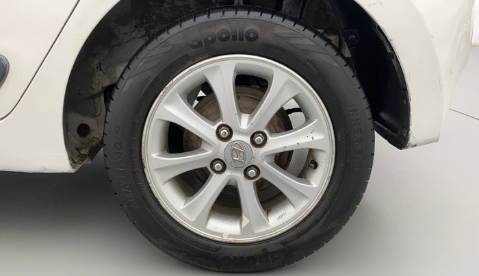 2014 Hyundai Grand i10 ASTA 1.2 KAPPA VTVT, Petrol, Manual, 1,18,219 km, Left Rear Wheel