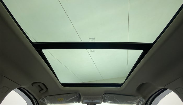 2022 Tata Harrier XZA PLUS, Diesel, Automatic, 7,788 km, Moonroof/ Sunroof