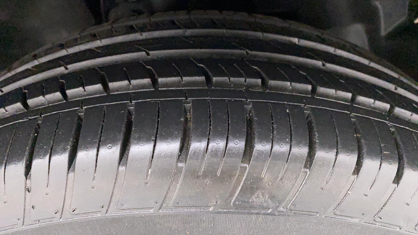 2022 Tata Harrier XZA PLUS, Diesel, Automatic, 7,788 km, Right Front Tyre Tread