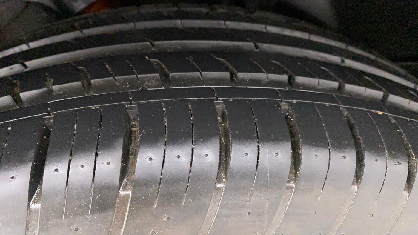 2022 Tata Harrier XZA PLUS, Diesel, Automatic, 7,788 km, Right Rear Tyre Tread