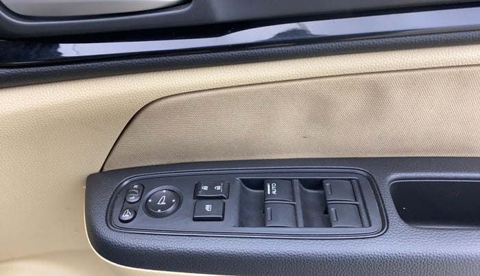 2019 Honda Amaze 1.2L I-VTEC S CVT, Petrol, Automatic, 47,085 km, Driver Side Door Panels Control