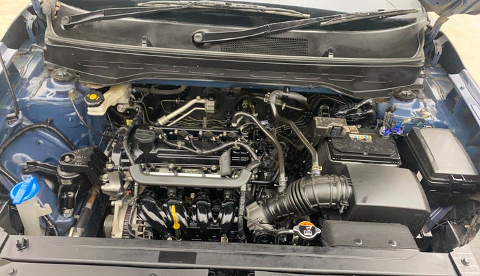 2020 Hyundai VENUE S 1.2, Petrol, Manual, 35,547 km, Engine View