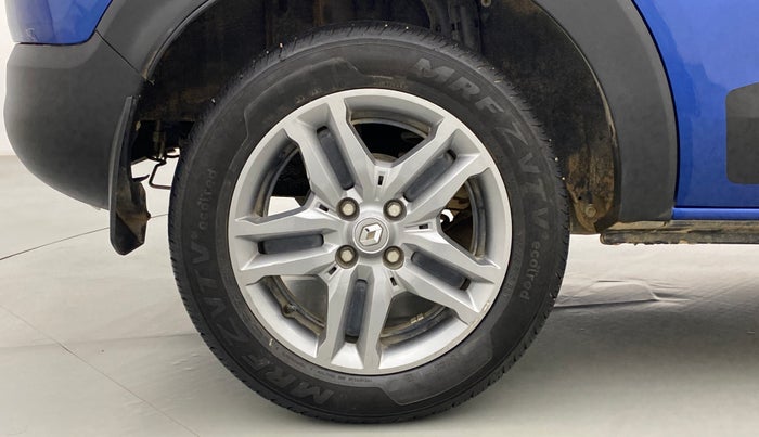 2020 Renault TRIBER RXZ AT, Petrol, Automatic, 10,720 km, Right Rear Wheel