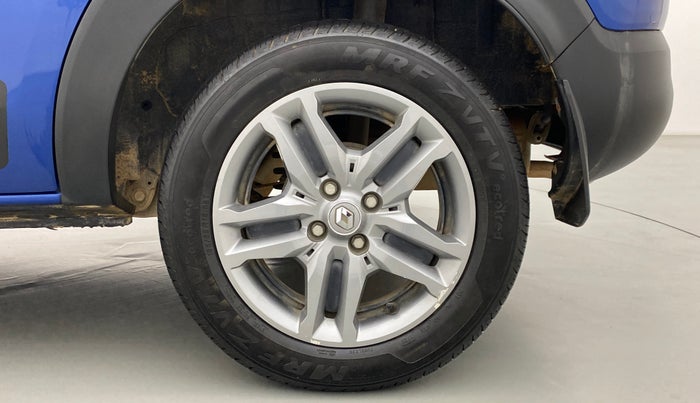 2020 Renault TRIBER RXZ AT, Petrol, Automatic, 10,720 km, Left Rear Wheel