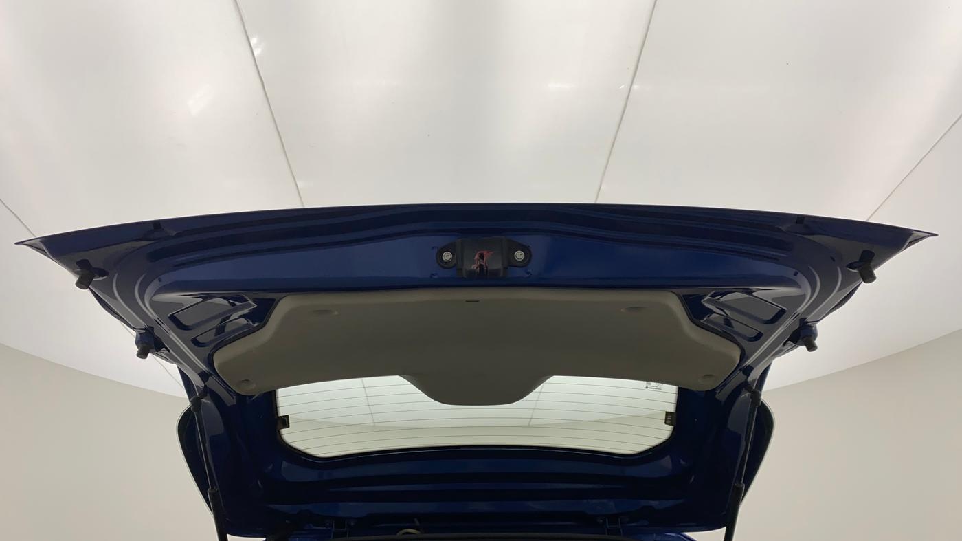 2020 Renault TRIBER RXZ AT, Petrol, Automatic, 10,720 km, Boot Door Open