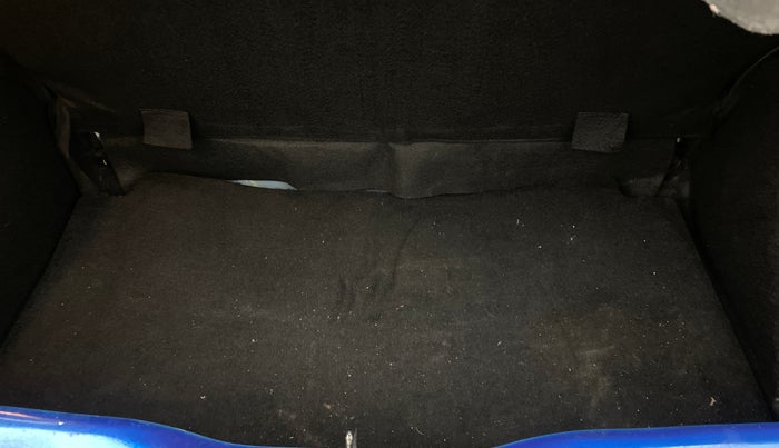 2022 Tata PUNCH CREATIVE  AMT, Petrol, Automatic, 31,442 km, Boot Inside