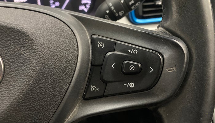 2022 Tata PUNCH CREATIVE  AMT, Petrol, Automatic, 31,442 km, Adaptive Cruise Control