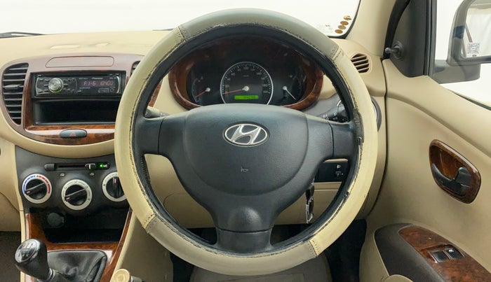 2010 Hyundai i10 ERA 1.1, Petrol, Manual, 44,698 km, Steering Wheel Close Up