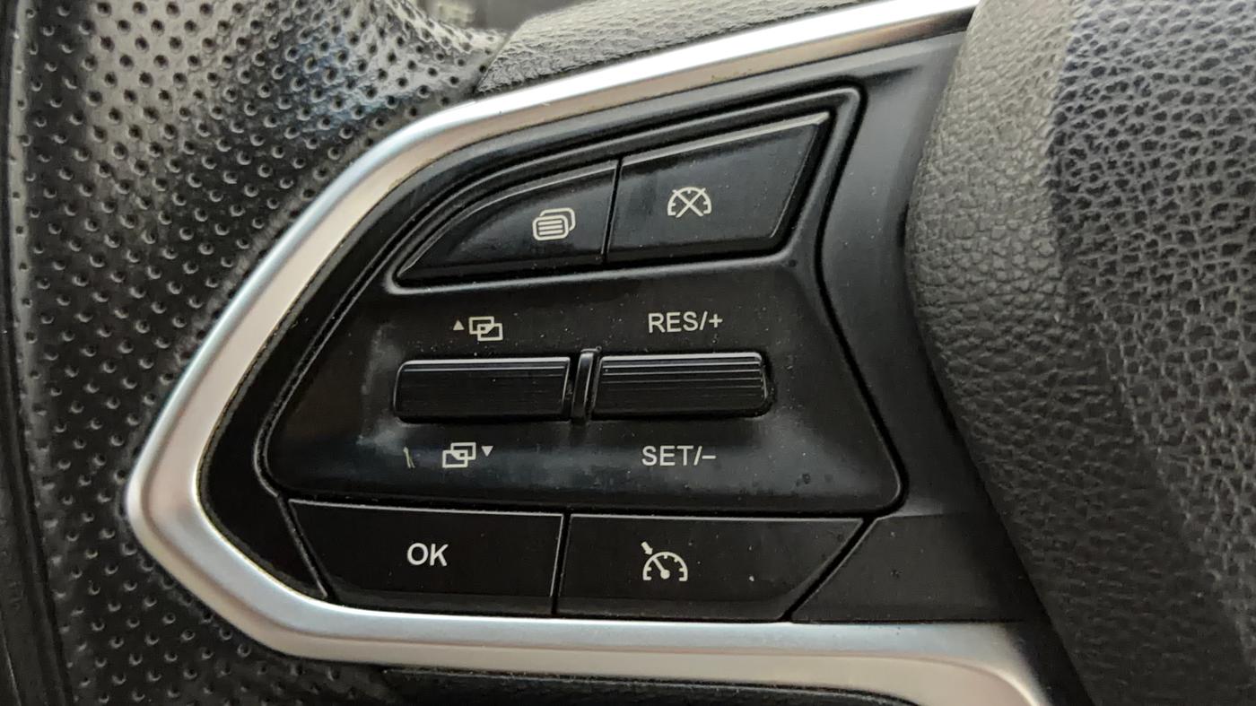 2021 MG HECTOR SHARP 1.5 CVT PETROL DUAL TONE, Petrol, Automatic, 24,823 km, Adaptive Cruise Control