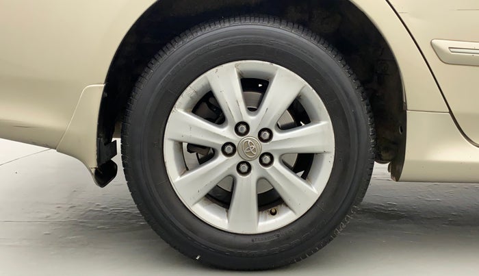 2010 Toyota Corolla Altis GL PETROL, Petrol, Manual, 59,269 km, Right Rear Wheel