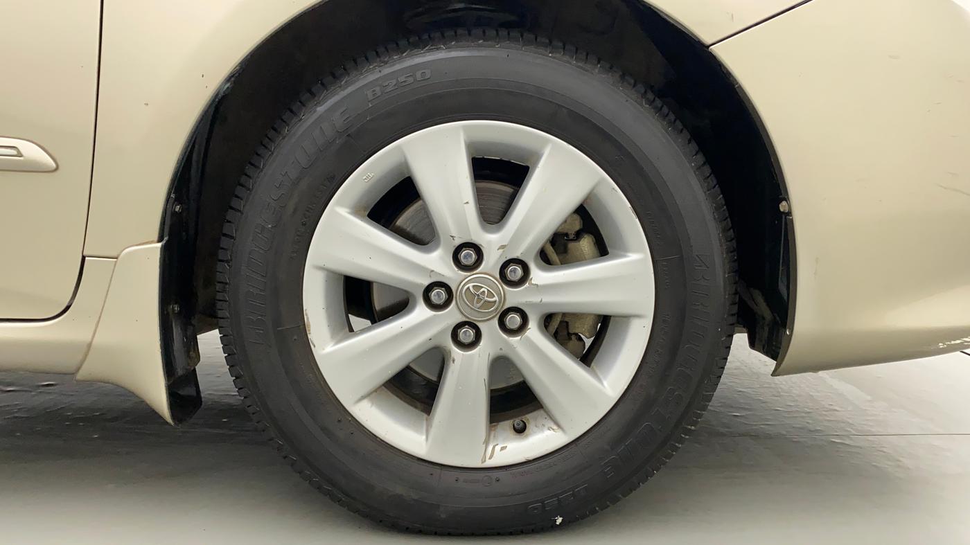 2010 Toyota Corolla Altis GL PETROL, Petrol, Manual, 59,269 km, Right Front Wheel