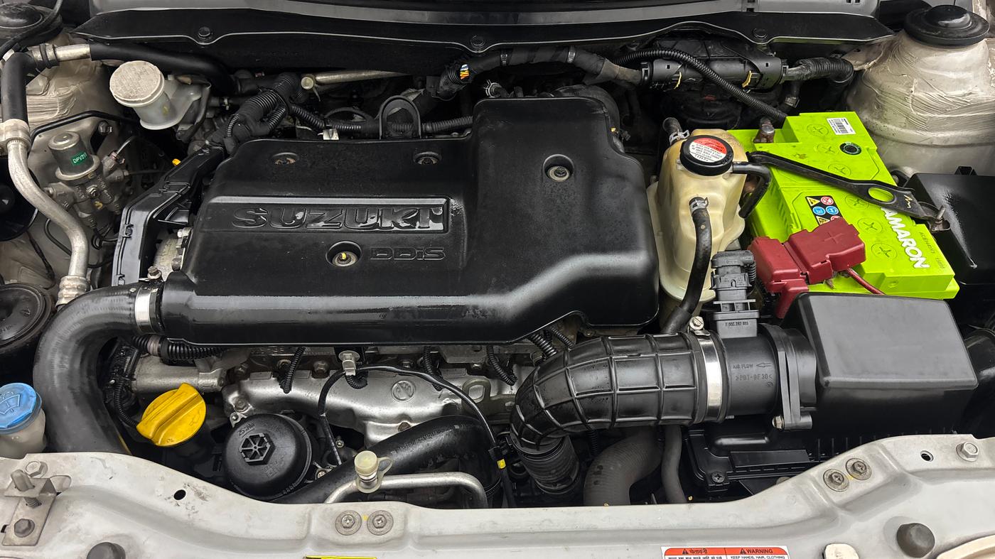 2014 Maruti Swift Dzire VDI, Diesel, Manual, 72,578 km, Engine View