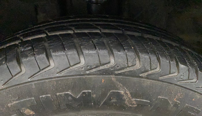 2018 Datsun Redi Go T (O), Petrol, Manual, 18,323 km, Left Front Tyre Tread