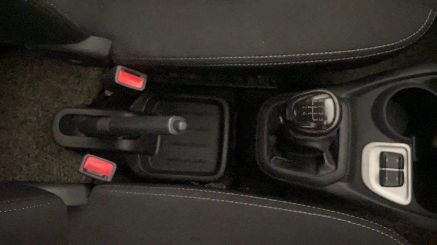 2018 Datsun Redi Go T (O), Petrol, Manual, 18,872 km, Gear Lever