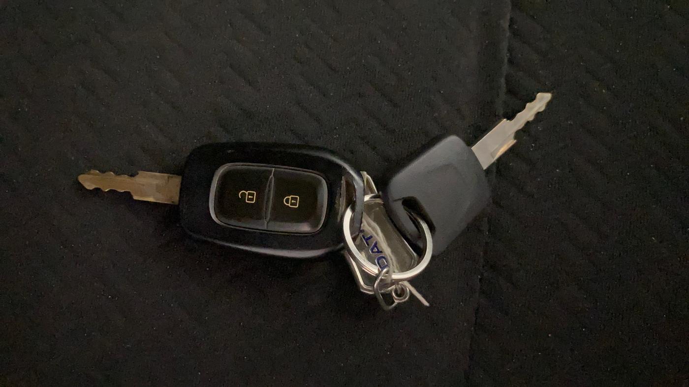 2018 Datsun Redi Go T (O), Petrol, Manual, 18,872 km, Key Close Up