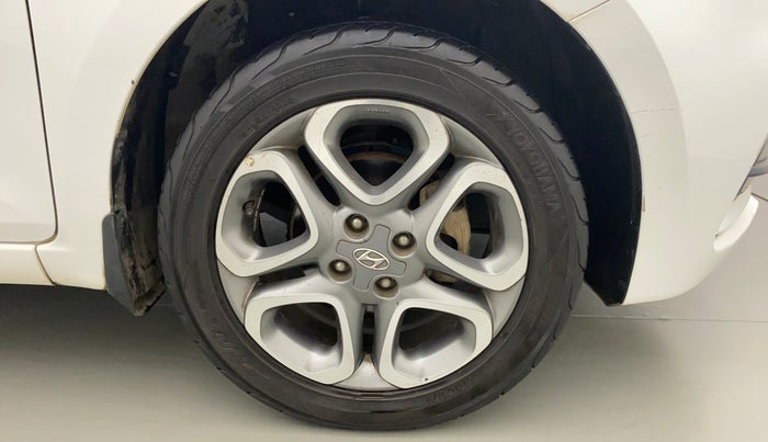 2018 Hyundai Elite i20 ASTA 1.2 DUAL TONE, CNG, Manual, 76,490 km, Right Front Wheel