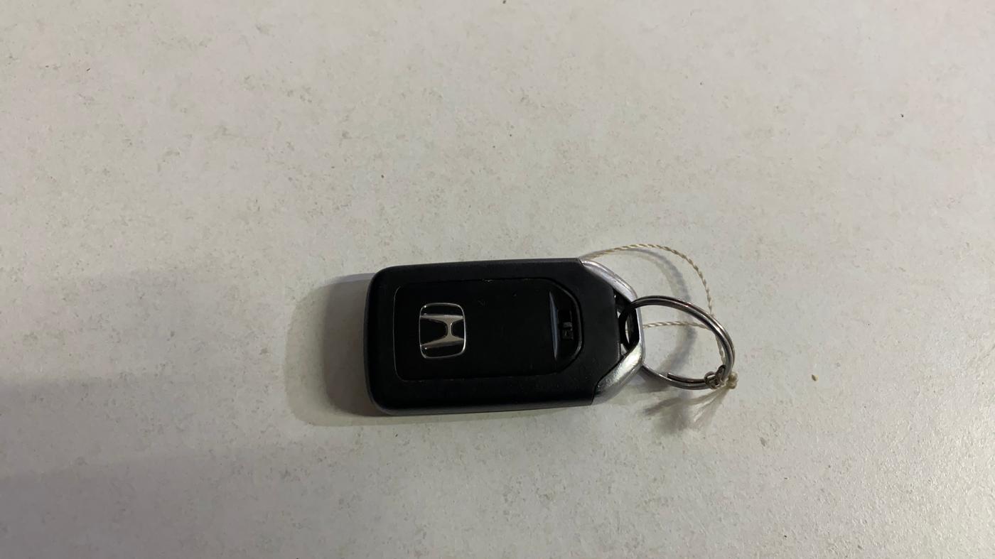 2020 Honda WR-V 1.2L I-VTEC VX MT, Petrol, Manual, 60,475 km, Key Close Up