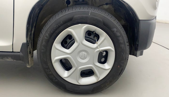 2022 Maruti S PRESSO VXI, Petrol, Manual, 13,139 km, Right Front Wheel