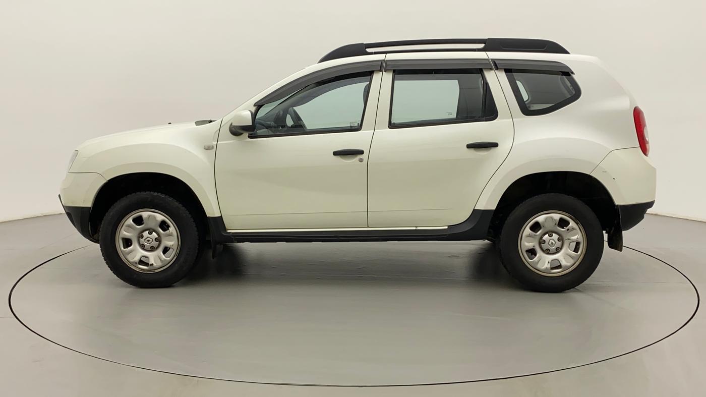 2015 Renault Duster RXL PETROL, Petrol, Manual, 49,118 km, Left Side