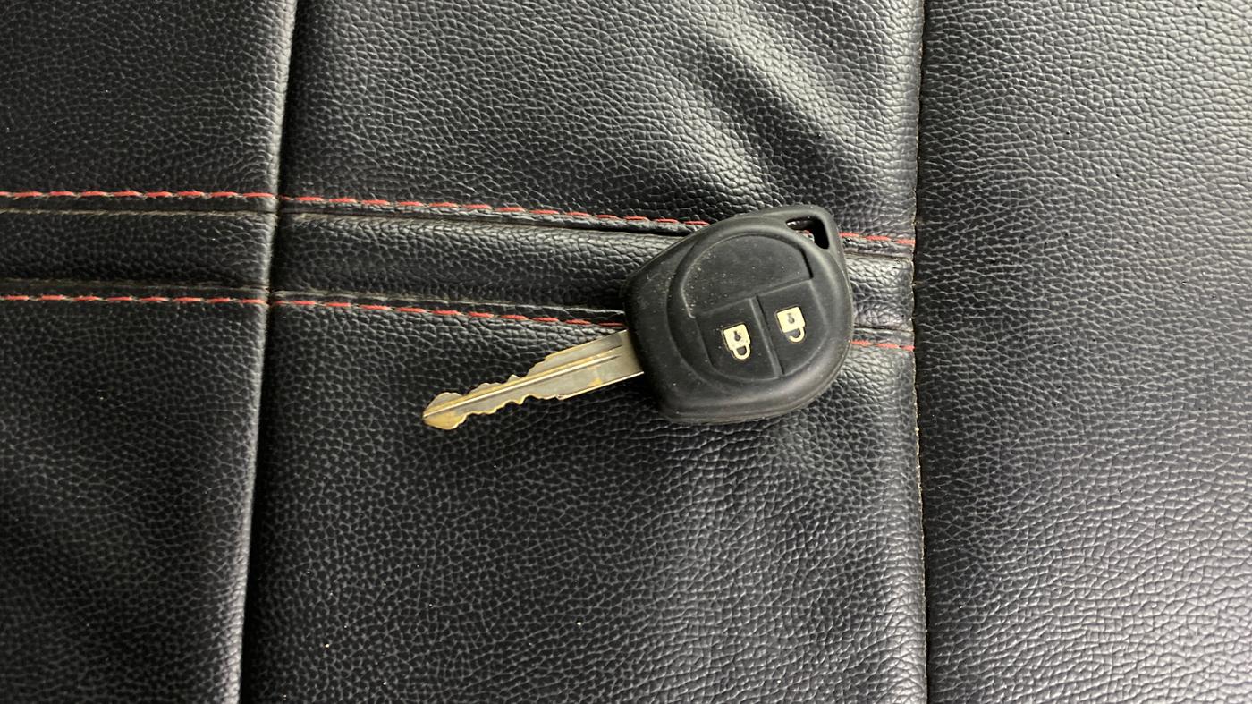 2019 Maruti IGNIS DELTA 1.2, Petrol, Manual, 47,471 km, Key Close Up
