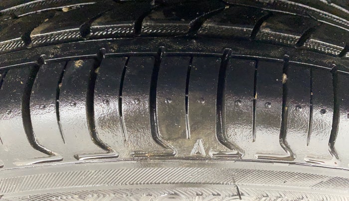 2018 Tata Tiago XTA PETROL, Petrol, Automatic, 23,823 km, Left Rear Tyre Tread