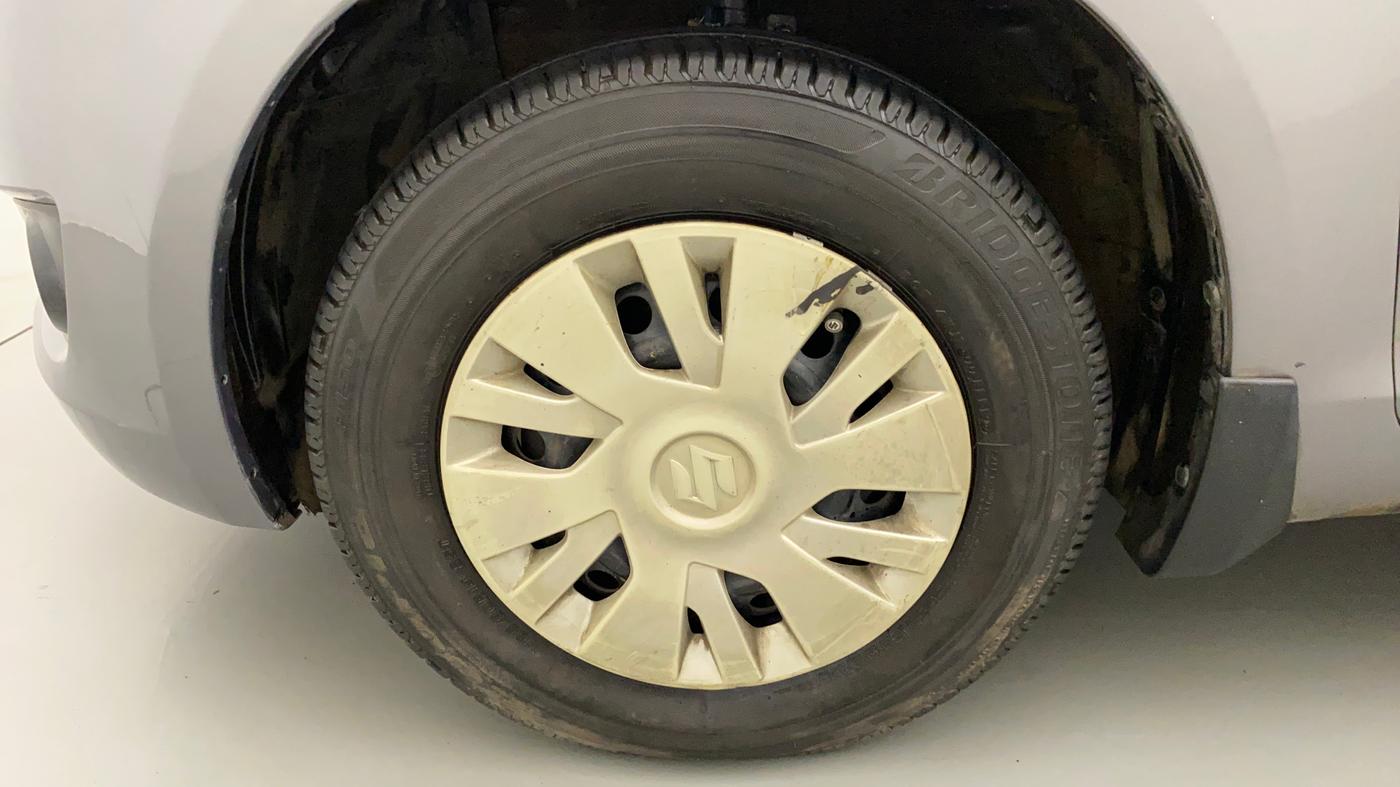 2012 Maruti Swift VXI, Petrol, Manual, 74,502 km, Left Front Wheel