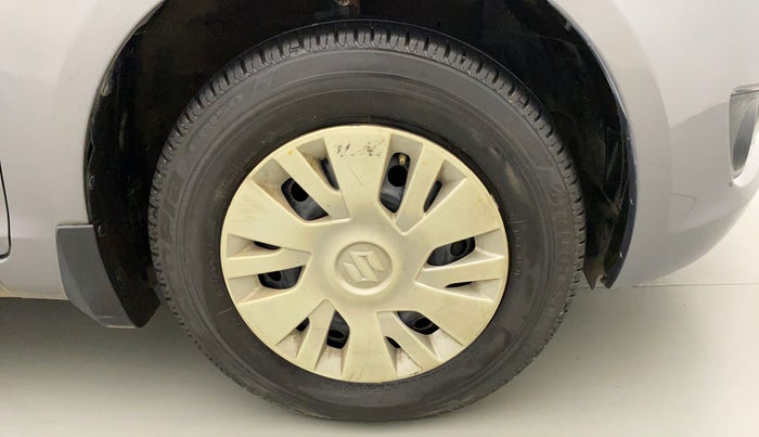 2012 Maruti Swift VXI, Petrol, Manual, 74,502 km, Right Front Wheel