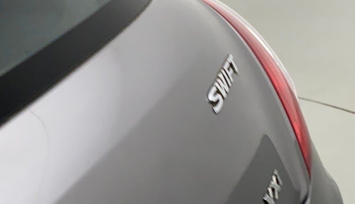 2012 Maruti Swift VXI, Petrol, Manual, 74,502 km, Dicky (Boot door) - Minor scratches
