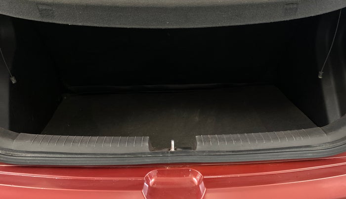 2015 Hyundai Elite i20 MAGNA 1.2, Petrol, Manual, 52,025 km, Boot Inside