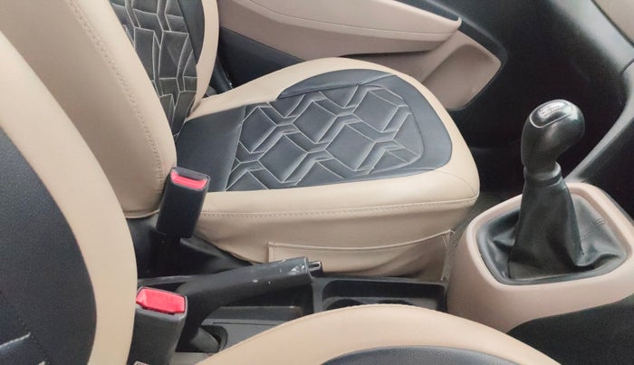 2014 Hyundai Xcent BASE 1.2, Petrol, Manual, 51,457 km, Gear Lever