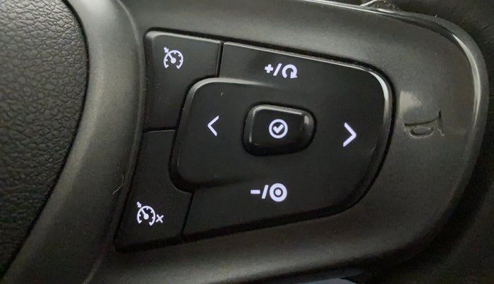 2020 Tata ALTROZ XZ 1.2, Petrol, Manual, 19,911 km, Adaptive Cruise Control