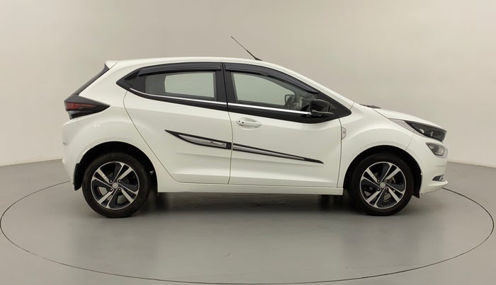 2020 Tata ALTROZ XZ 1.2, Petrol, Manual, 19,911 km, Right Side
