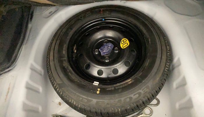 2018 Maruti Dzire ZDI, Diesel, Manual, 96,403 km, Spare Tyre