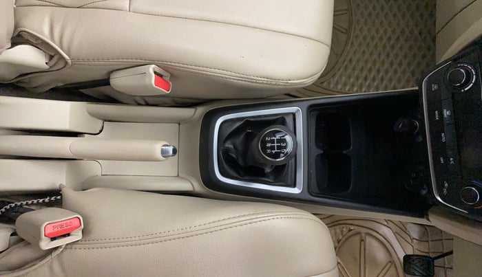 2018 Maruti Dzire ZDI, Diesel, Manual, 96,403 km, Gear Lever