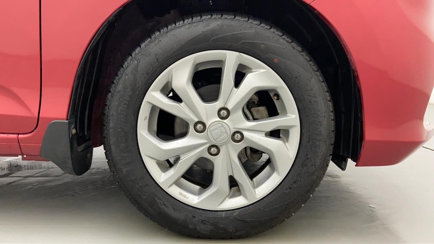 2018 Honda Amaze 1.2 V CVT I VTEC, Petrol, Automatic, 14,812 km, Right Front Wheel