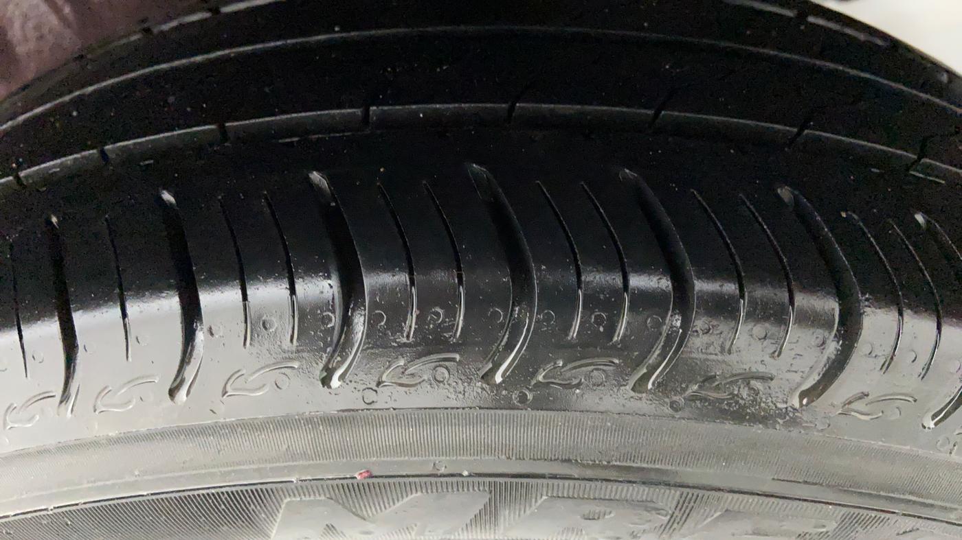 2018 Honda Amaze 1.2 V CVT I VTEC, Petrol, Automatic, 14,812 km, Left Rear Tyre Tread