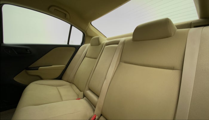2015 Honda City 1.5L I-VTEC SV, Petrol, Manual, 66,517 km, Right Side Rear Door Cabin