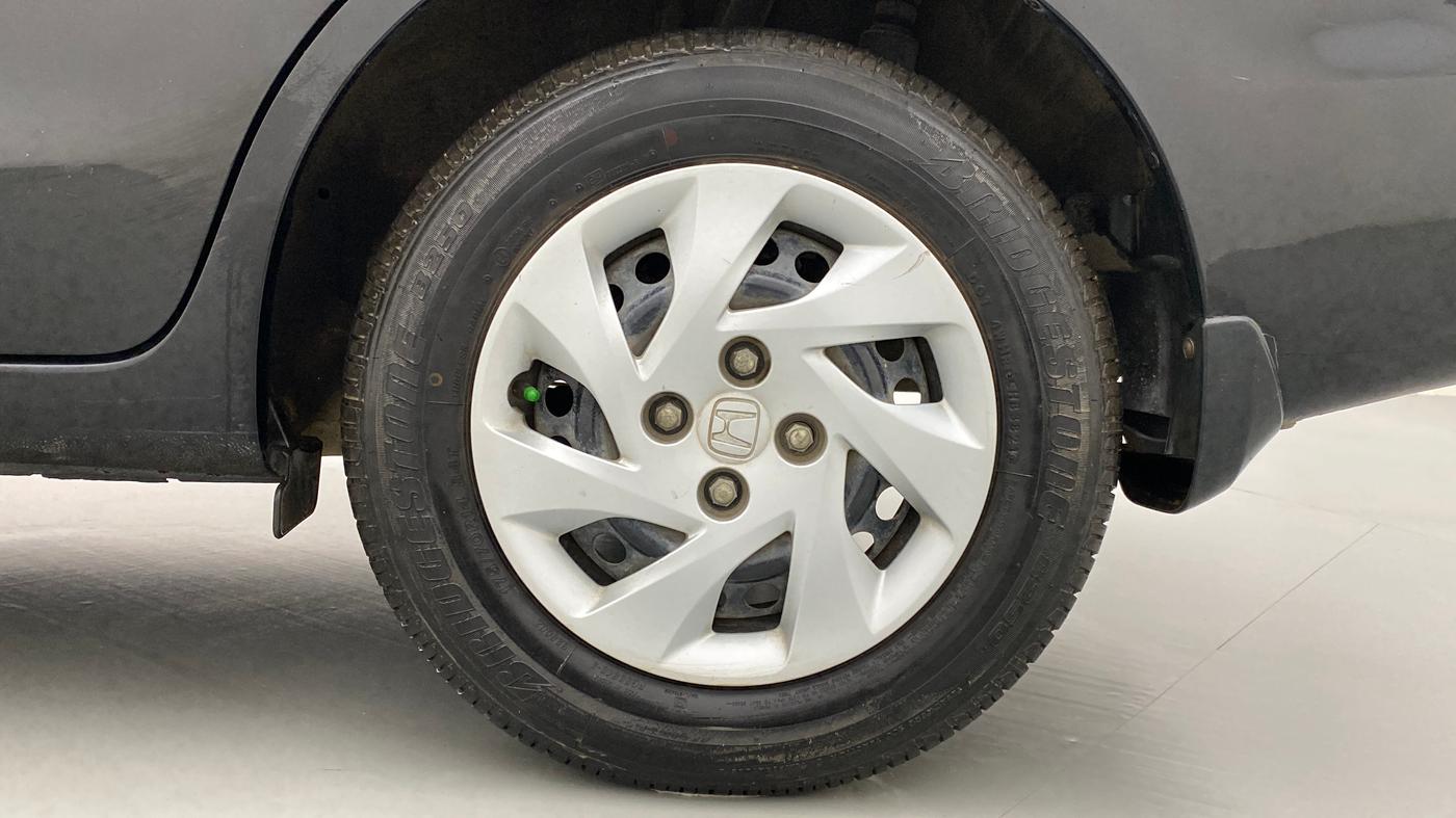 2014 Honda Amaze 1.5 SMT I DTEC, Diesel, Manual, 41,882 km, Left Rear Wheel