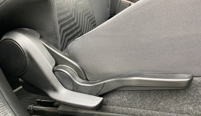 2023 Maruti Swift ZXI, Petrol, Manual, 12,253 km, Driver Side Adjustment Panel